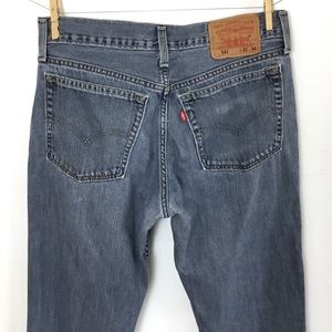 Levi’s 541 Men’s Jeans 31x31 Hemmed Straight Leg